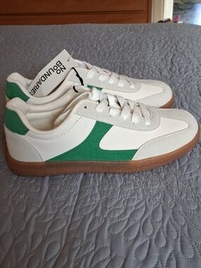 No Boundries Women's Sneakers